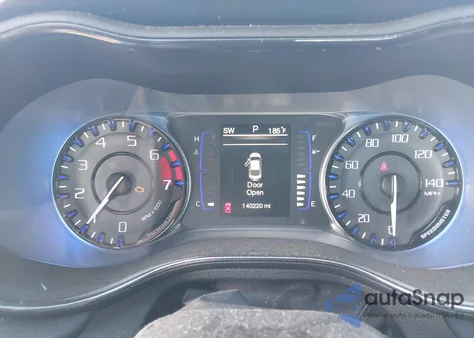 2015 Chrysler 200 S из США, поврежденный, VIN 1C3CCCBB0FN555518